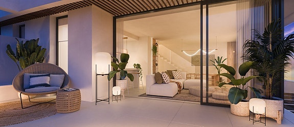 Havutsikt! Penthouse med 3 soverom og 2 bad | Gangavstand til strand og båthavn