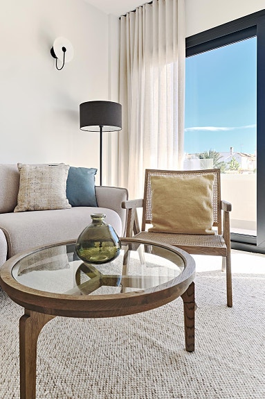 Nøkkelferdig og møblert - Havutsikt og kun 250m fra havet - Nydelig penthouse med stor takterrasse - Flott fellesområde