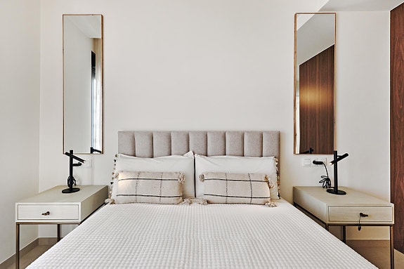 Nøkkelferdig og møblert - Havutsikt og kun 250m fra havet - Nydelig penthouse med stor takterrasse - Flott fellesområde