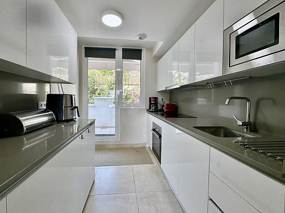 Eksklusiv penthouse med 3 soverom og 2 bad - Fellesområde med spa, trening, lekeplass og paddle baner -Panoramautsikt