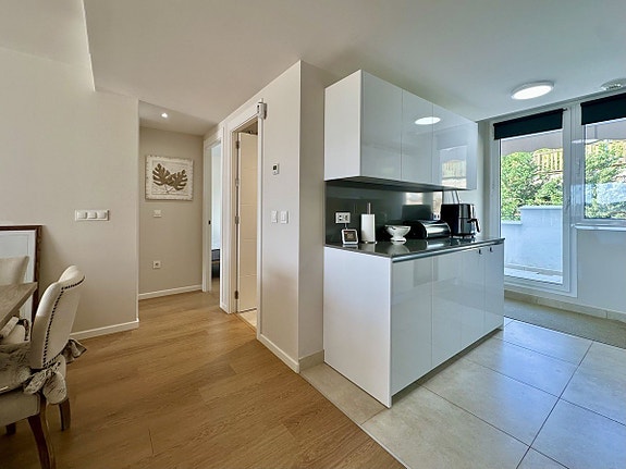 Eksklusiv penthouse med 3 soverom og 2 bad - Fellesområde med spa, trening, lekeplass og paddle baner -Panoramautsikt