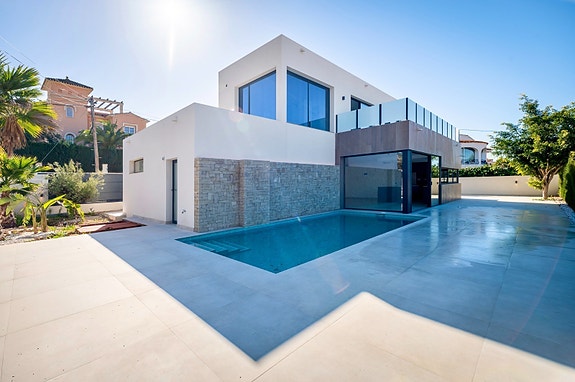 Lekker bolig i et pent nabolag