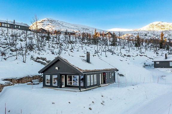 Velkommen til Øvre Revefaret 20, presentert av Espen Johnsen ved Nordvik Majorstuen. Foto: Best Foto ved Henrik.