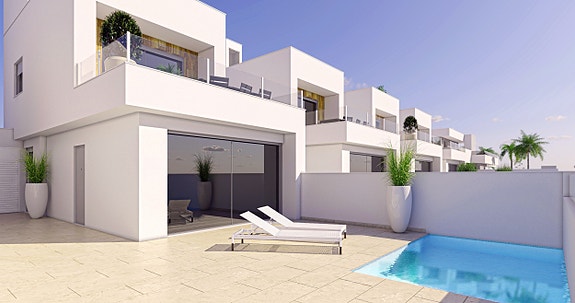 Hjørnevilla med stor uteplass, basseng, takterrasse og garasje - Moderne livsstil i solen