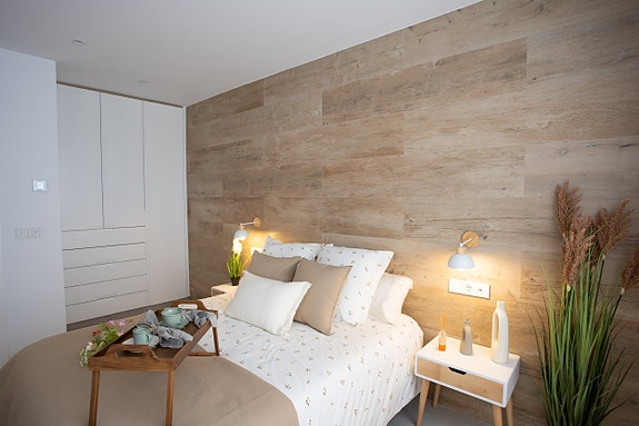 Toppmoderne leilighet med stor terrasse - 2 soverom og 2 bad - Flott fellesområde