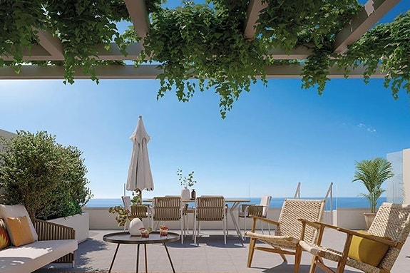 Penthouse med 3 soverom og 2 bad | Fellesområde med gym og basseng | Heis og parkering i garasje