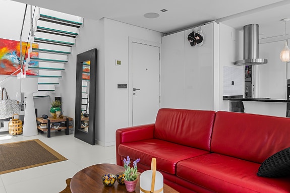 Nydelig penthouse med 3 soverom og takterrasse med panoramautsikt - Like ved stranden