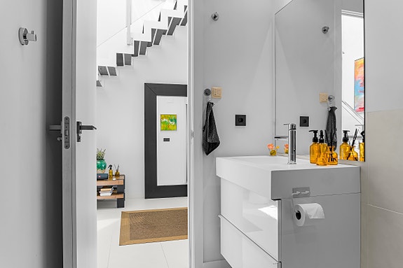 Nydelig penthouse med 3 soverom og takterrasse med panoramautsikt - Like ved stranden