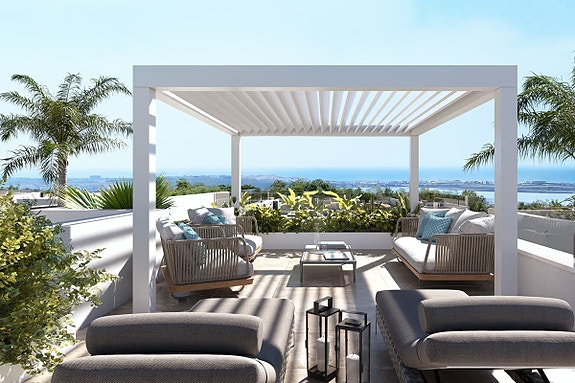 Stilren villa med privat basseng | Takterrasse med utsikt | 3 soverom og 3 bad