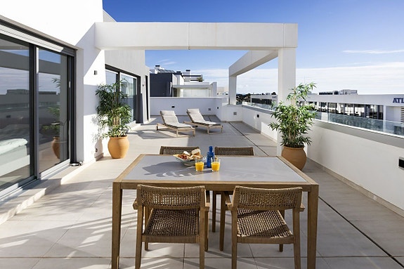 Penthouse med 3 soverom, 160 m² terrasse og havutsikt - New Golden Mile