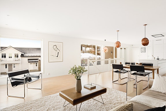 Mekleriet eiendomsmegling ved Charlotte Andersen har gleden av å presentere Stongafjellsbakken 77! Foto: Alexander Vie.