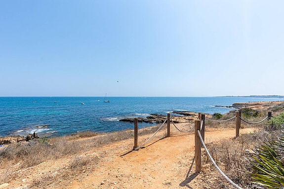 Nyhet! Sjelden mulighet | Fantastisk panoramautsikt mot havet | Penthouse leilighet med 3 soverom | Høye kvaliteter