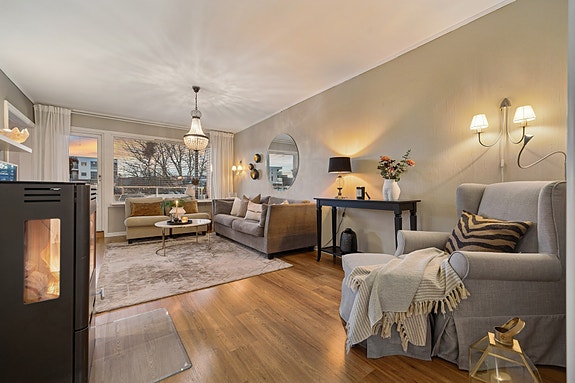 EIE eiendomsmegling ved Amrinder Singh har gleden av å presentere Selsbakkvegen 38D. Foto: Aleksander Jacobsen.