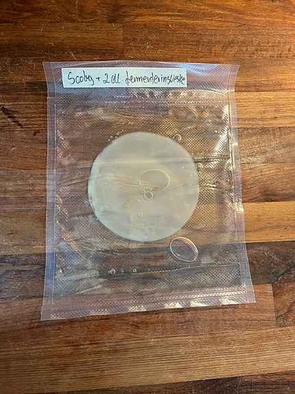 Product image 1 of 3