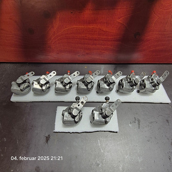 Product image 1 of 6