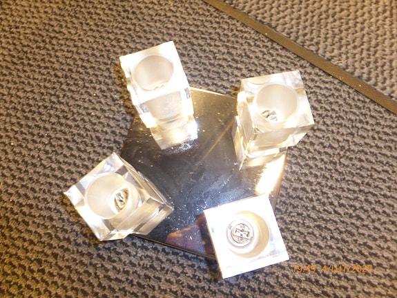 Product image 1 of 2