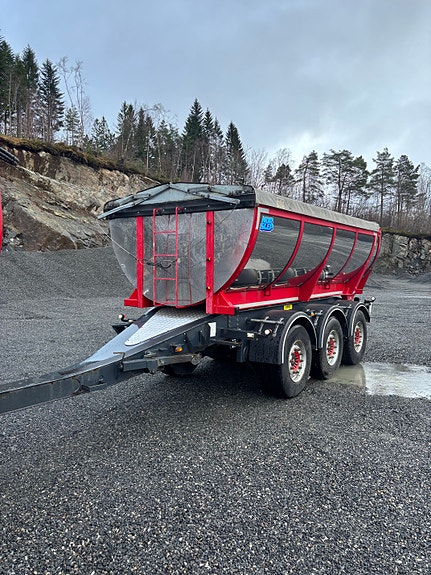 Mercedes-Benz Actros 7 of 12