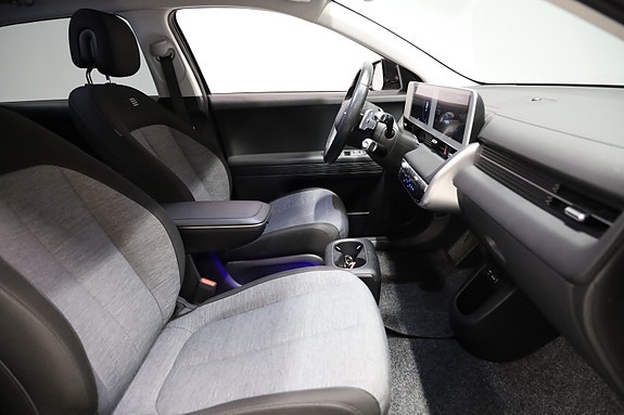 Hyundai Ioniq 5 8 of 10
