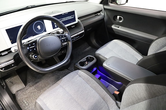 Hyundai Ioniq 5 5 of 10