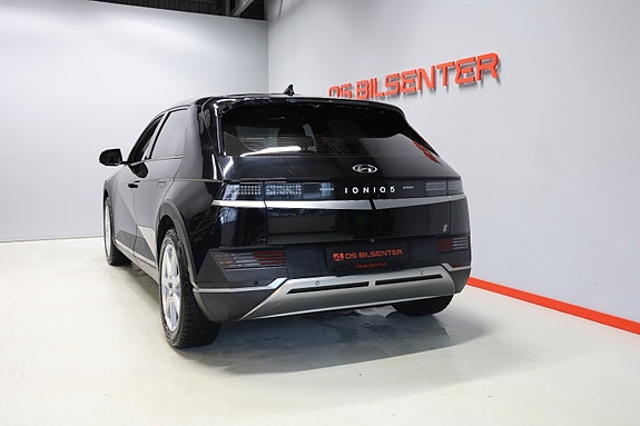 Hyundai Ioniq 5 3 of 10