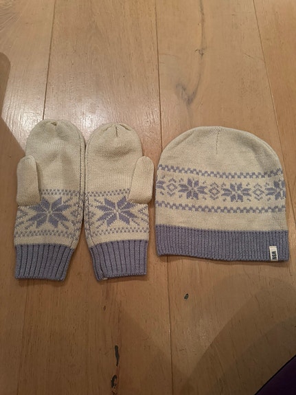 Product image 1 of 2
