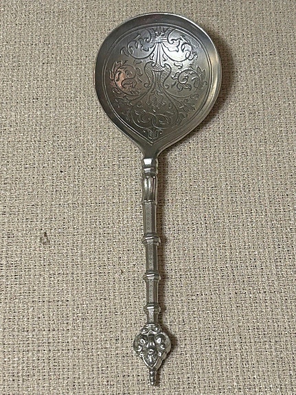 Gammel øse fra Askvoll Brug. Støpt tinn. | FINN-torget