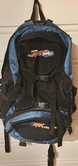 Product image 1 of 9