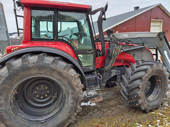 Valtra T190 fronthydraulikk/PTO/laster 2007, kr 559 000,-