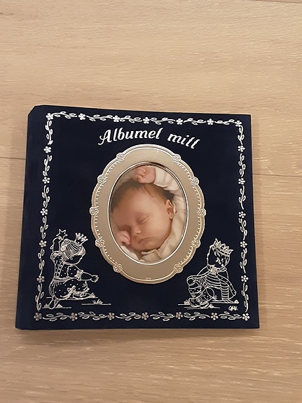 Product image 1 of 4