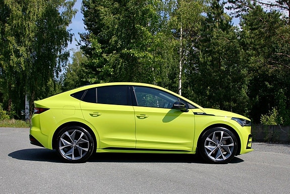 Skoda Enyaq RS 3 of 30