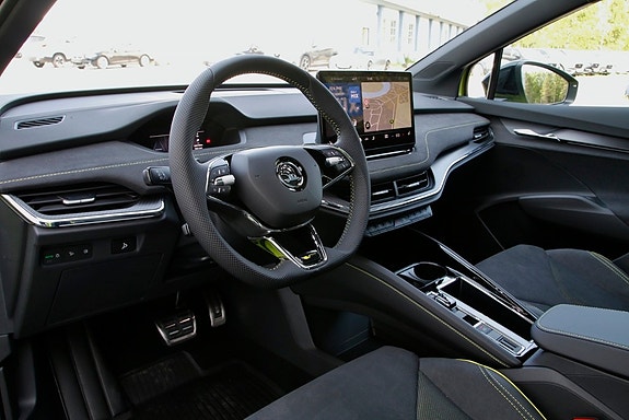Skoda Enyaq RS 10 of 30