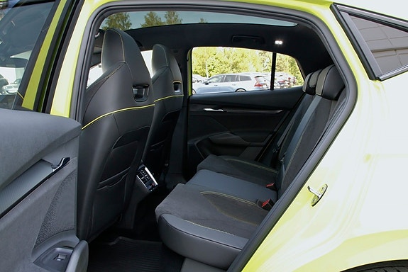 Skoda Enyaq RS 7 of 30