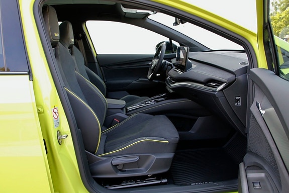 Skoda Enyaq RS 8 of 30