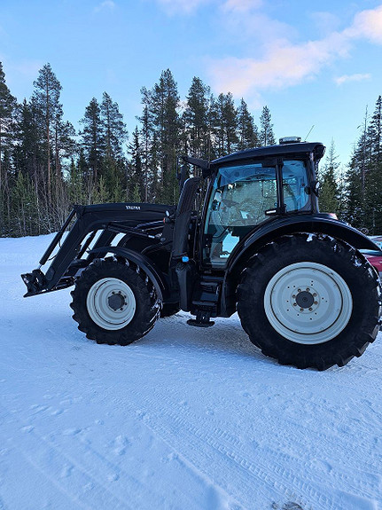 Valtra N174 Versu 2017, kr 945 000,-