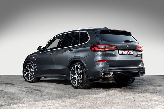 BMW X5 5 of 5