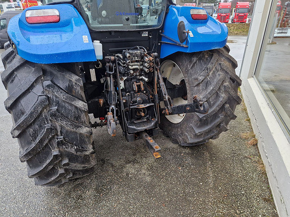 New Holland T5.115 2013, kr 385 000,-