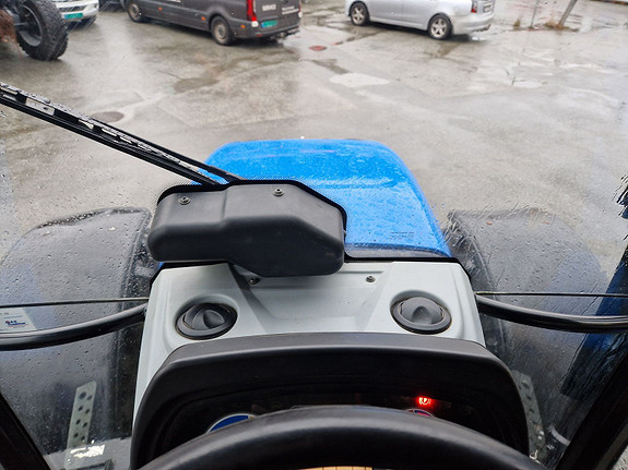 New Holland T5.115 2013, kr 385 000,-