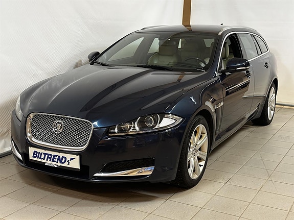 Jaguar XF 3 of 20