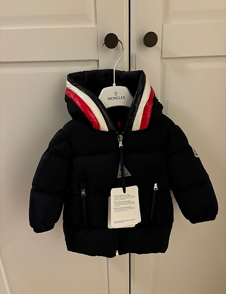 Product image 1 of 8