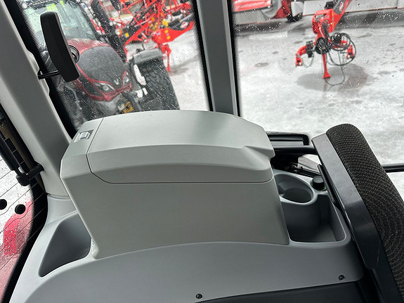 Valtra N174Vst Fronthyd/PTO/braketter/GPS klargjort 2019, kr 1 089 000,-