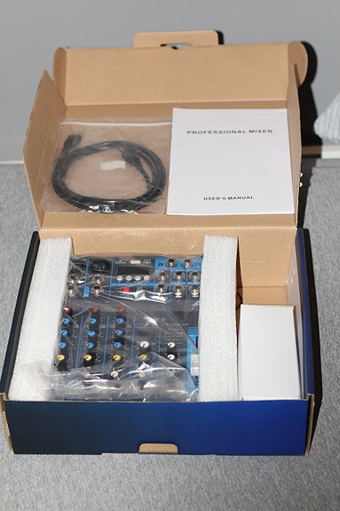 Product image 1 of 9