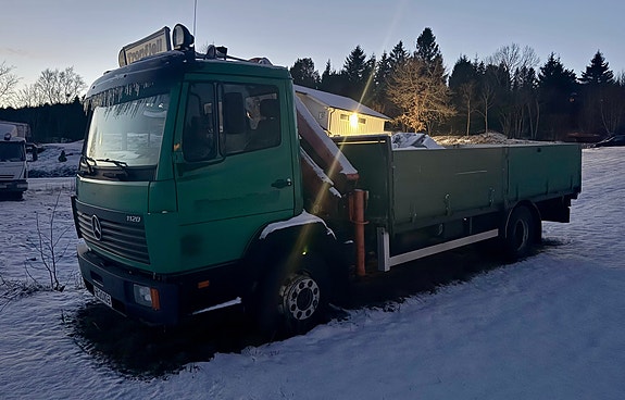 Mercedes-Benz 1120/42 3 of 7