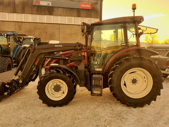 Valtra A115 2023, kr 865 000,-