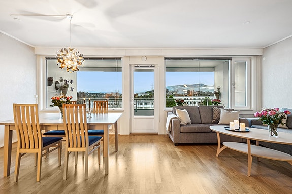 Velkommen til Fredsbergvegen 21! Andelsleiligheten presenteres av Steffen Usterud for PrivatMegleren.