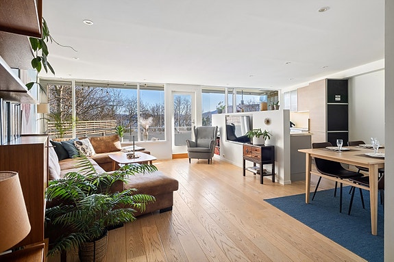 EiendomsMegler 1 v/ Henrik Lauvsnes presenterer Rosenli 17.