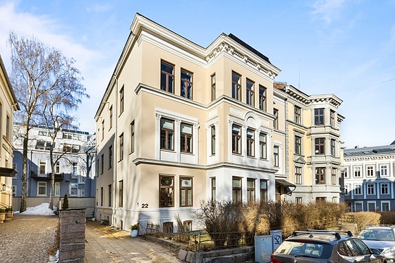 Uranienborg Terrasse 22 presentert av Daniel Wangen.