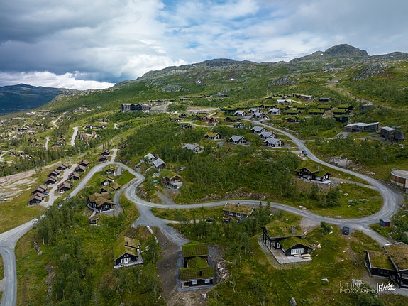 Privatmegleren v/ Ellen Pike og Daniel Svendsen har gleden av å presentere Fyrieggvegen 101