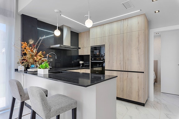 FÅ IGJEN! Penthouse leilighet | Takterrasse på 70 m2 | Nydelige fellesområder | Høye kvaliteter