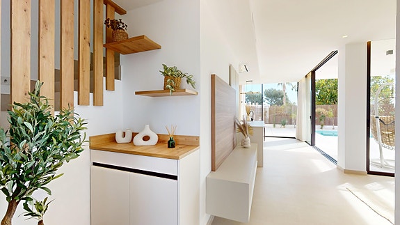 Kun 2 igjen! Eksklusiv villa med 3 store soverom | Nydelig uteområde med stor tomt | Privat basseng | Takterrasse