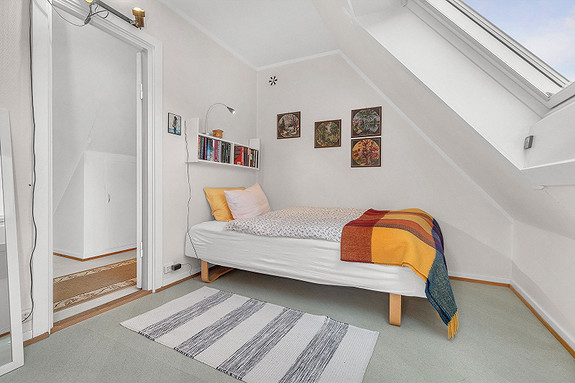 Loftsetasje - Soverom.